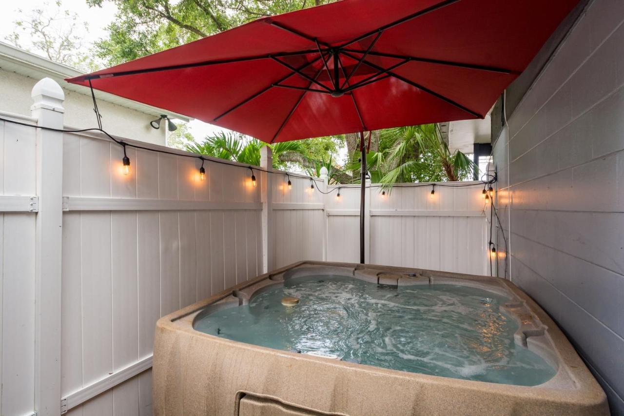 Golf View Villas With Private Jacuzzi'S & Grill Tampa Exterior foto