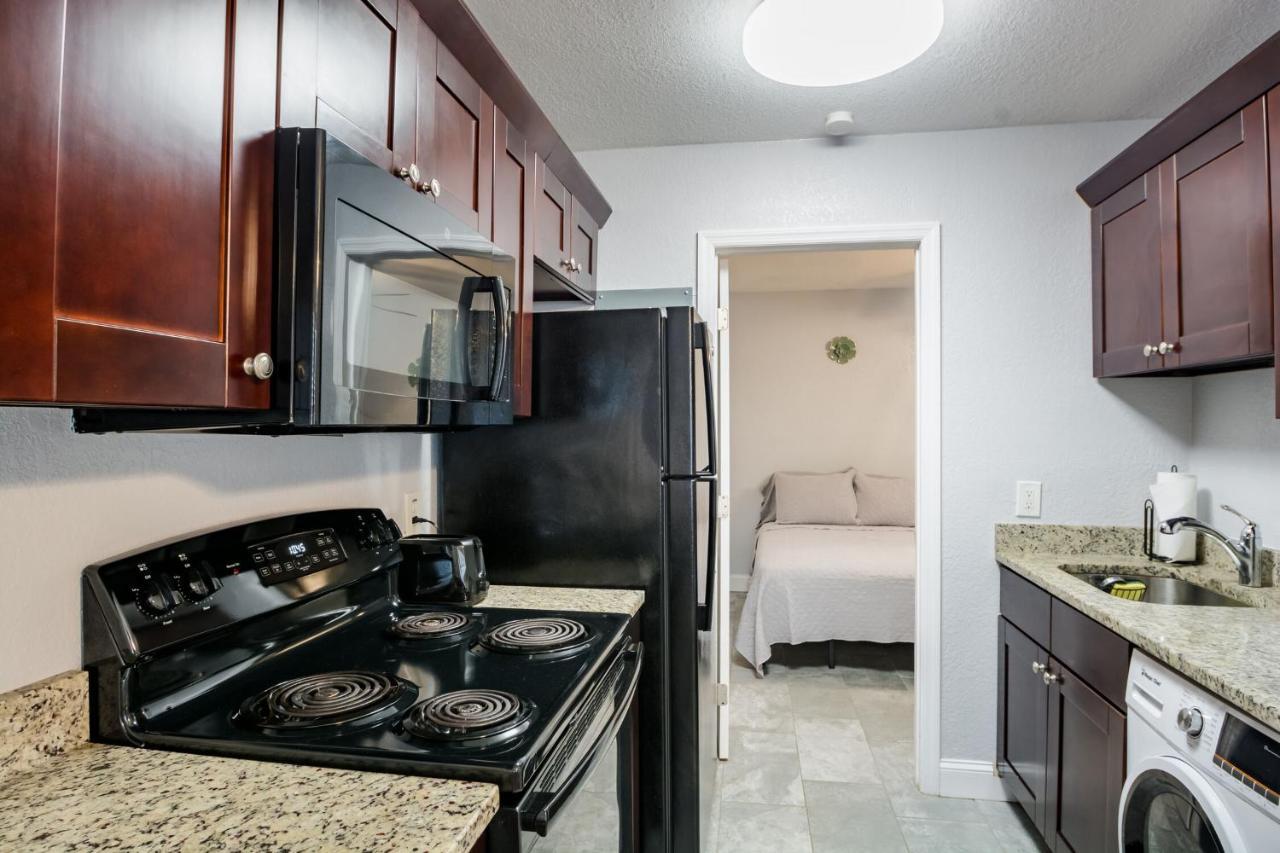 Golf View Villas With Private Jacuzzi'S & Grill Tampa Exterior foto